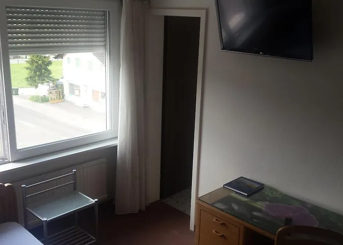 Hotel Restaurant Klosterli 3*